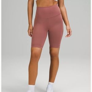 Lululemon Wunder Train High-Rise 8” shorts